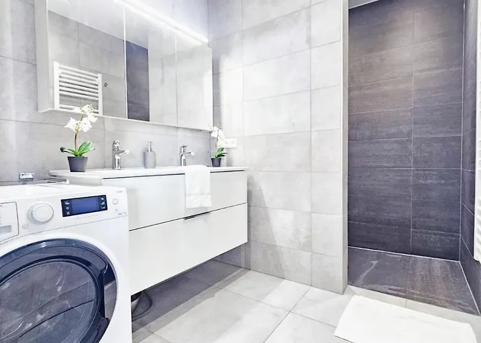 Convenience&comfort 1br Flat With Terrace&free Parking 公寓 *