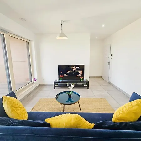 Convenience&comfort 1br Flat With Terrace&free Parking 룩셈부르크