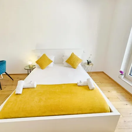 Convenience&comfort 1br Flat With Terrace&free Parking * לוקסמבורג