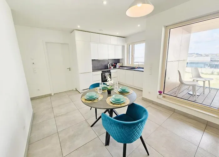 Convenience&comfort 1br Flat With Terrace&free Parking * Luxemburg
